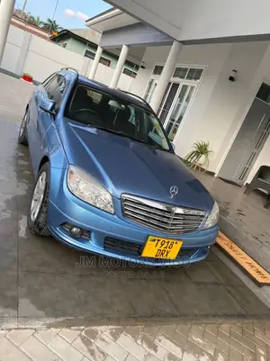 Mercedes-Benz C-Class 2010 Blue
