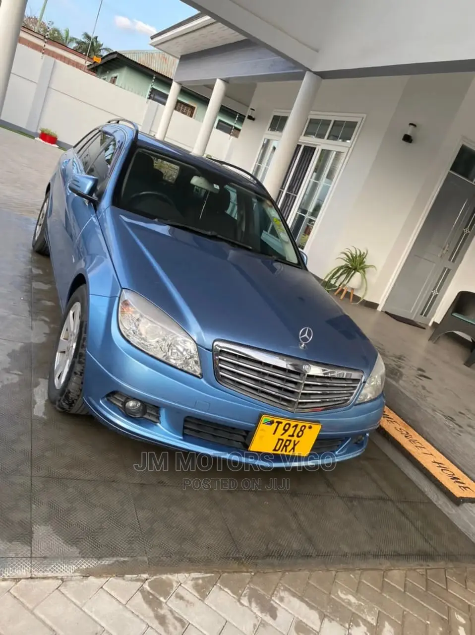 Mercedes-Benz C-Class 2010 Blue