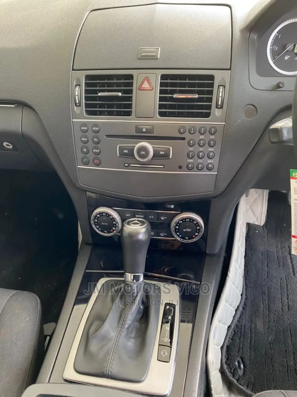 Mercedes-Benz C-Class 2010 Blue