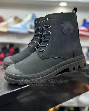 New Paladium Boots