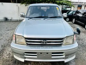 Toyota Land Cruiser 100 4.2 TD 2004 White