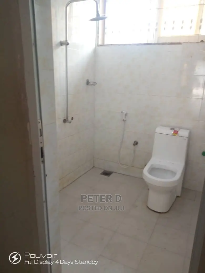 3bdrm Apartment in Kimara for Rent