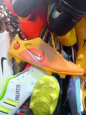 Football Nike CR7