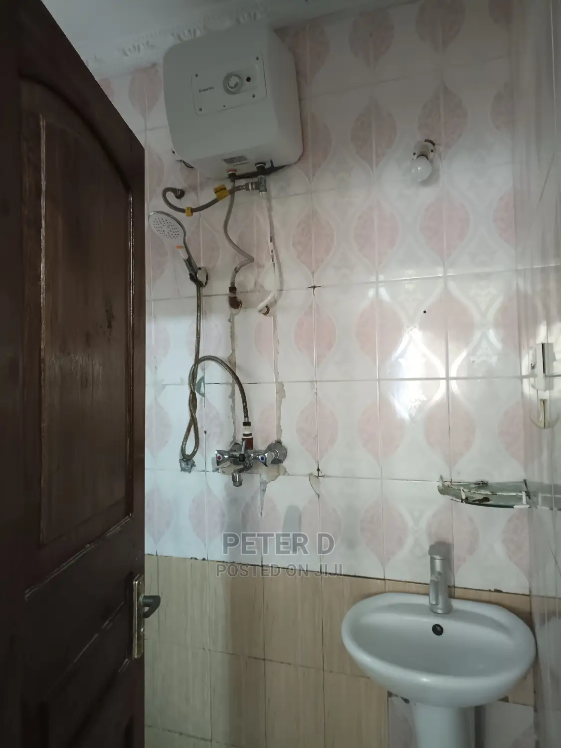 2bdrm Apartment in Regent, Mikocheni for rent