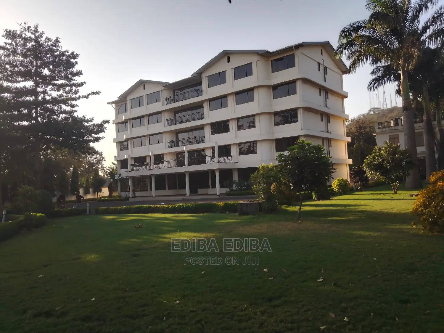 10bdrm House in Ediba Real Estate, Arusha for rent