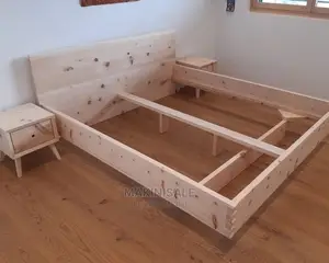 Kitanda Kizuri Sana Mpodo Wood 5x6