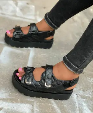 New Fashion Sandals