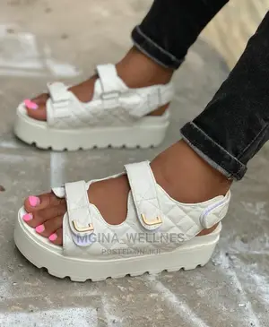 New Fashion Sandals