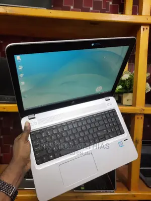 Laptop HP ProBook 450 G4 8GB Intel Core I5 HDD 1T
