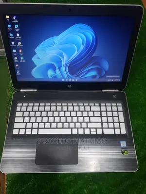 Laptop HP Pavilion 15 16GB Intel Core I7 SSD 512GB