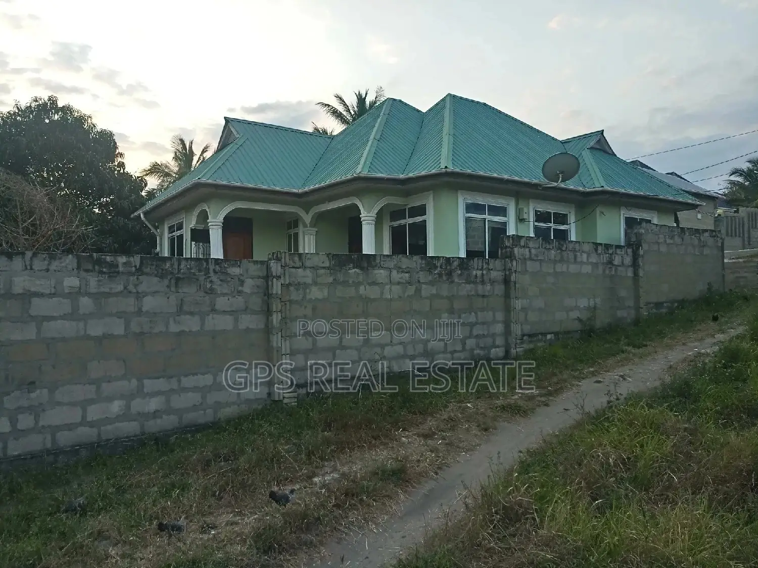 3bdrm House in Kinondoni Kifuru, Ilala for Sale
