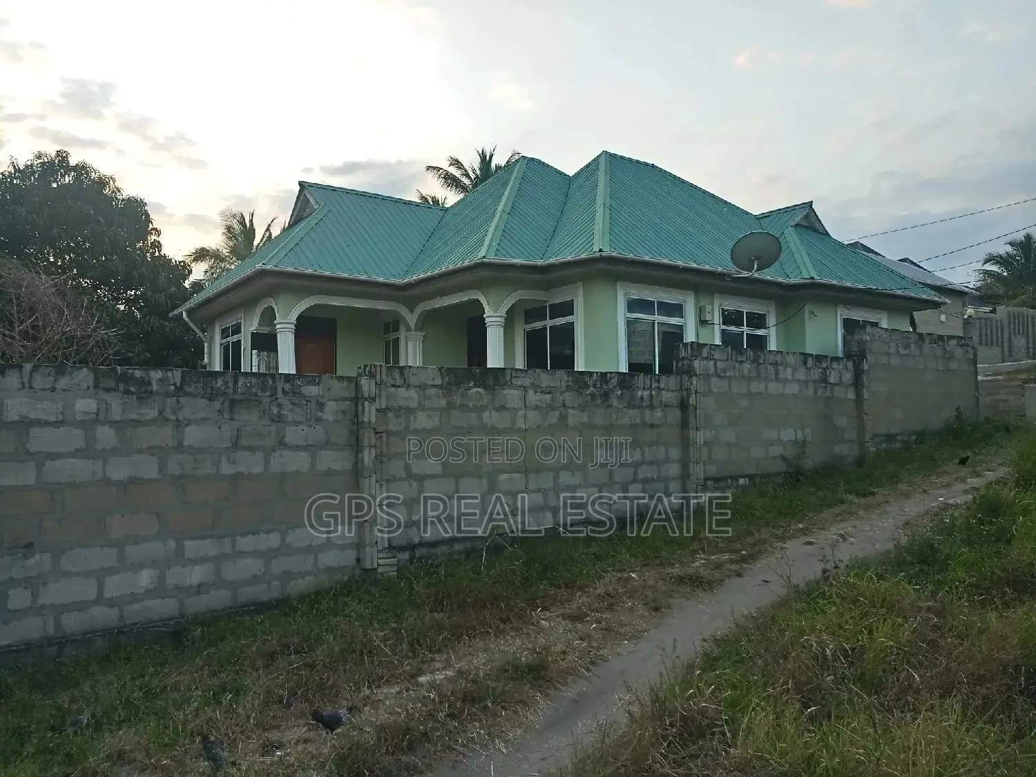 3bdrm House in Kinondoni Kifuru, Ilala for Sale