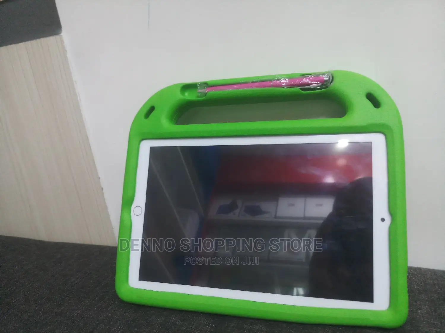 New Bebe B-2020 64 GB Green