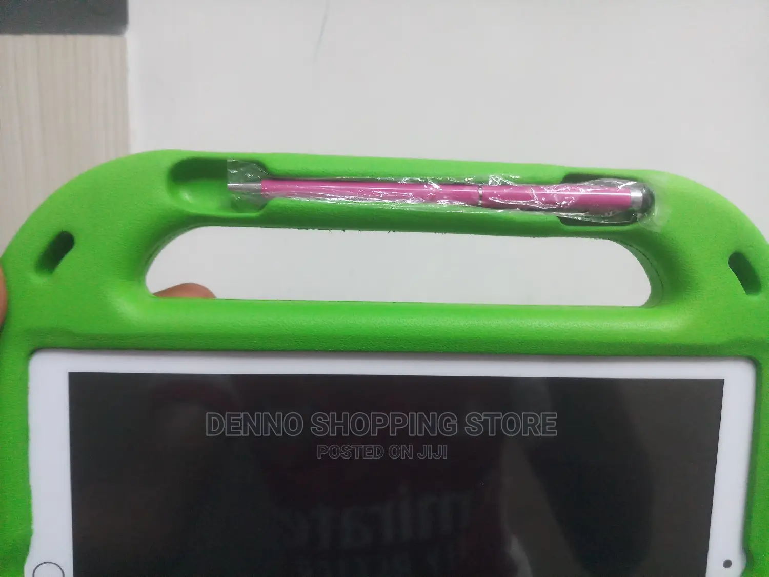 New Bebe B-2020 64 GB Green