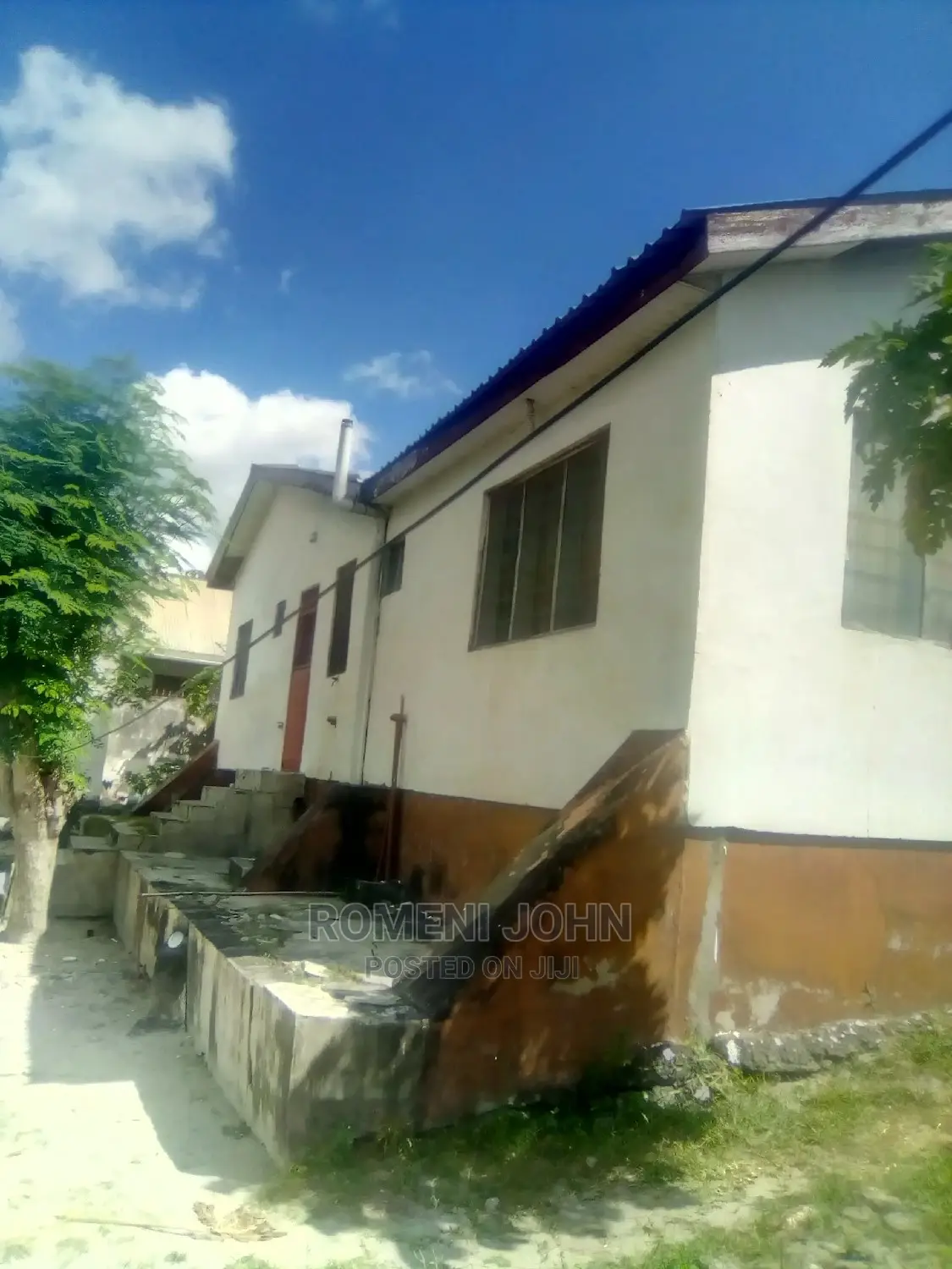 Furnished 5bdrm Bungalow in Tanzania Daressalaam, Ukonga for Sale