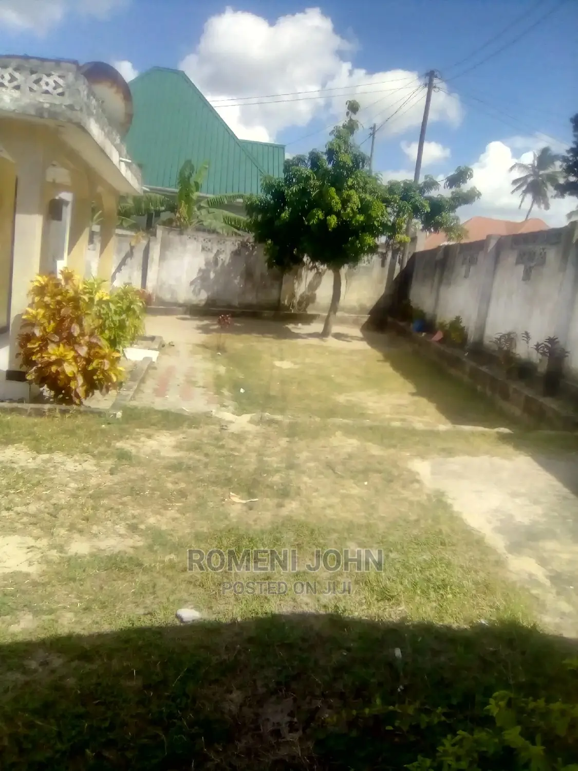 Furnished 5bdrm Bungalow in Tanzania Daressalaam, Ukonga for Sale