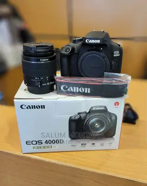 Canon D4000 With 18-55mm