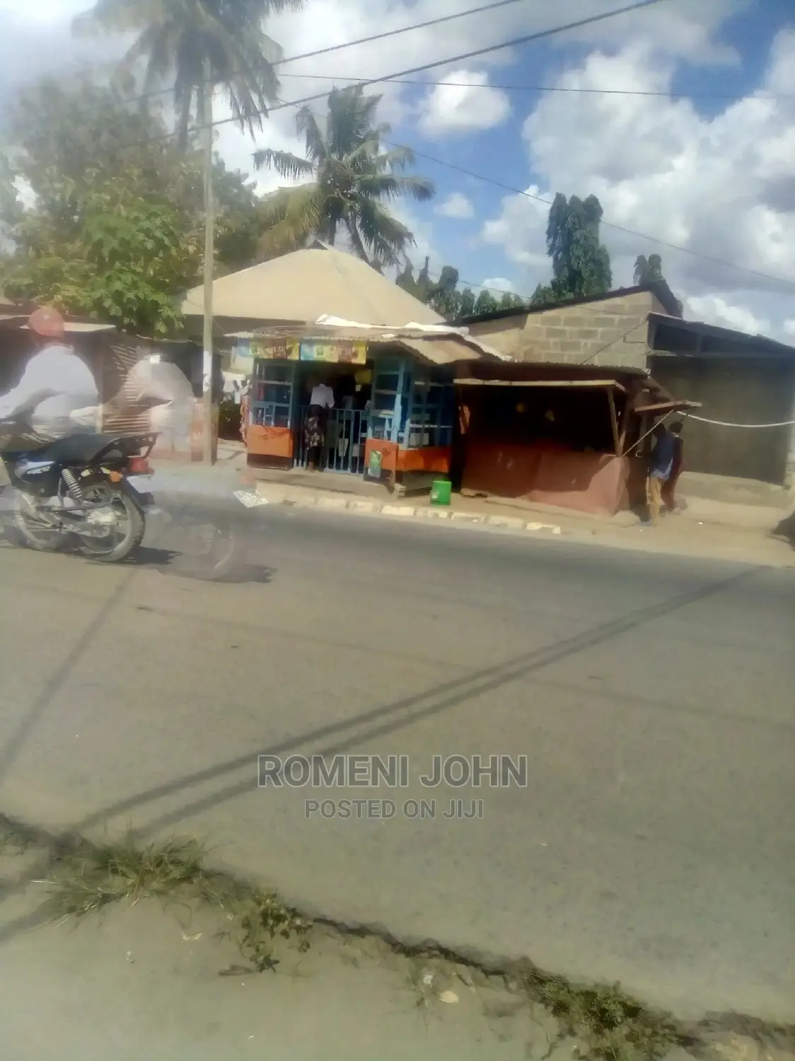 Eneo La Kibiashara Sqmita 600 Linauzwa Ml 75 Ukonga Mumbasa.