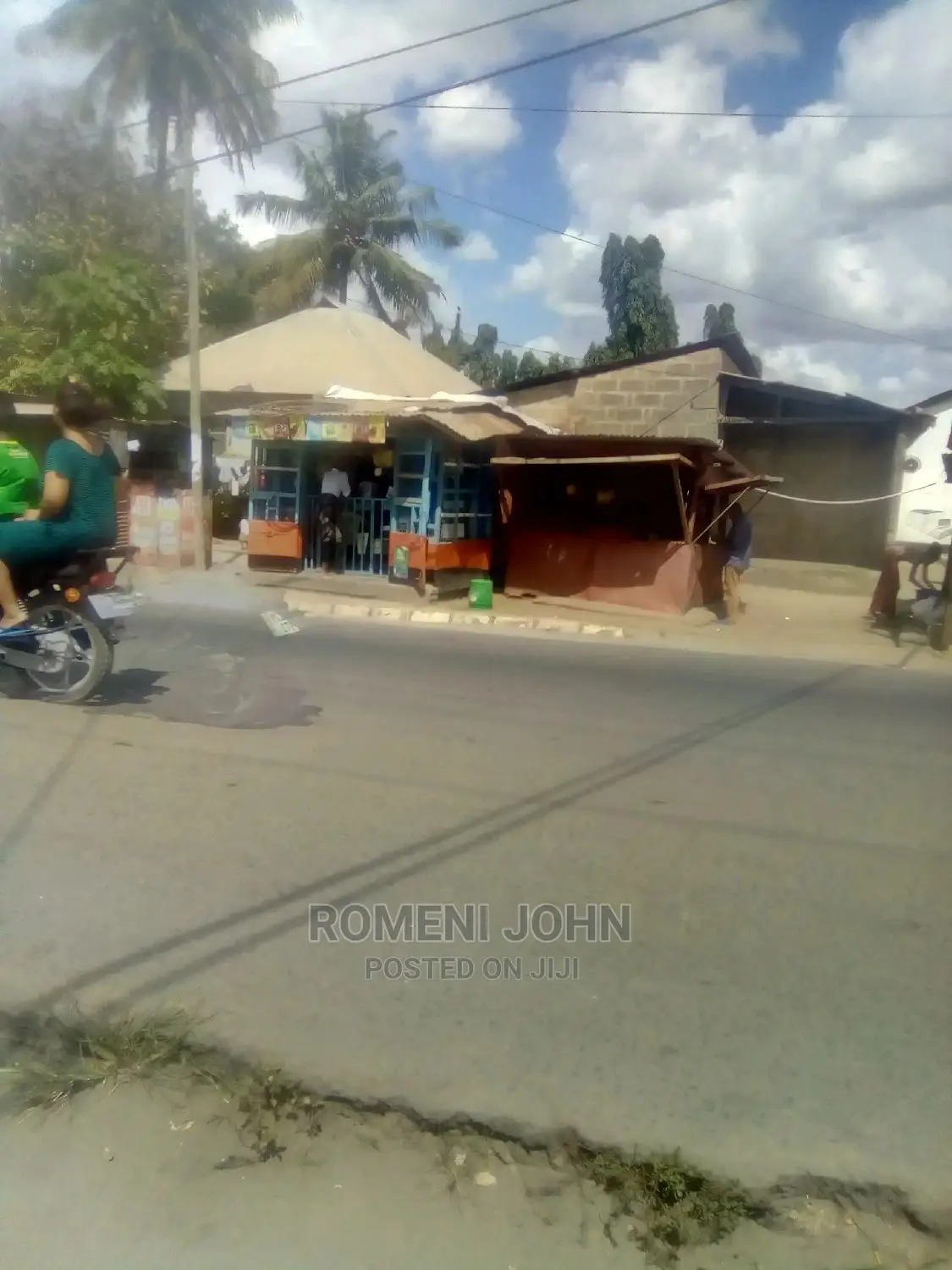 Eneo La Kibiashara Sqmita 600 Linauzwa Ml 75 Ukonga Mumbasa.