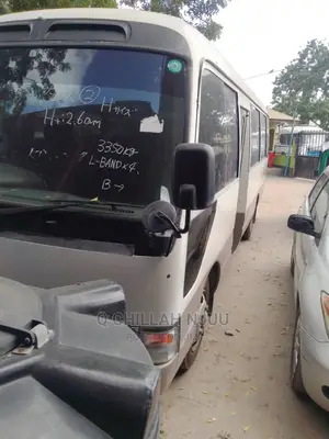 Toyota Coaster 2004 White