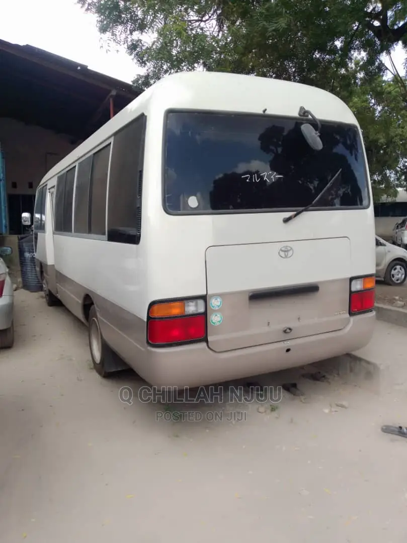 Toyota Coaster 2004 White