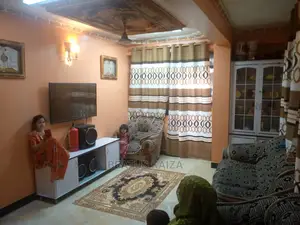 Furnished 3bdrm Apartment in Kariakoo Living for sale