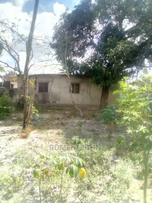 Eneo Kibiashara Linauzwa Milioni 93,000,000