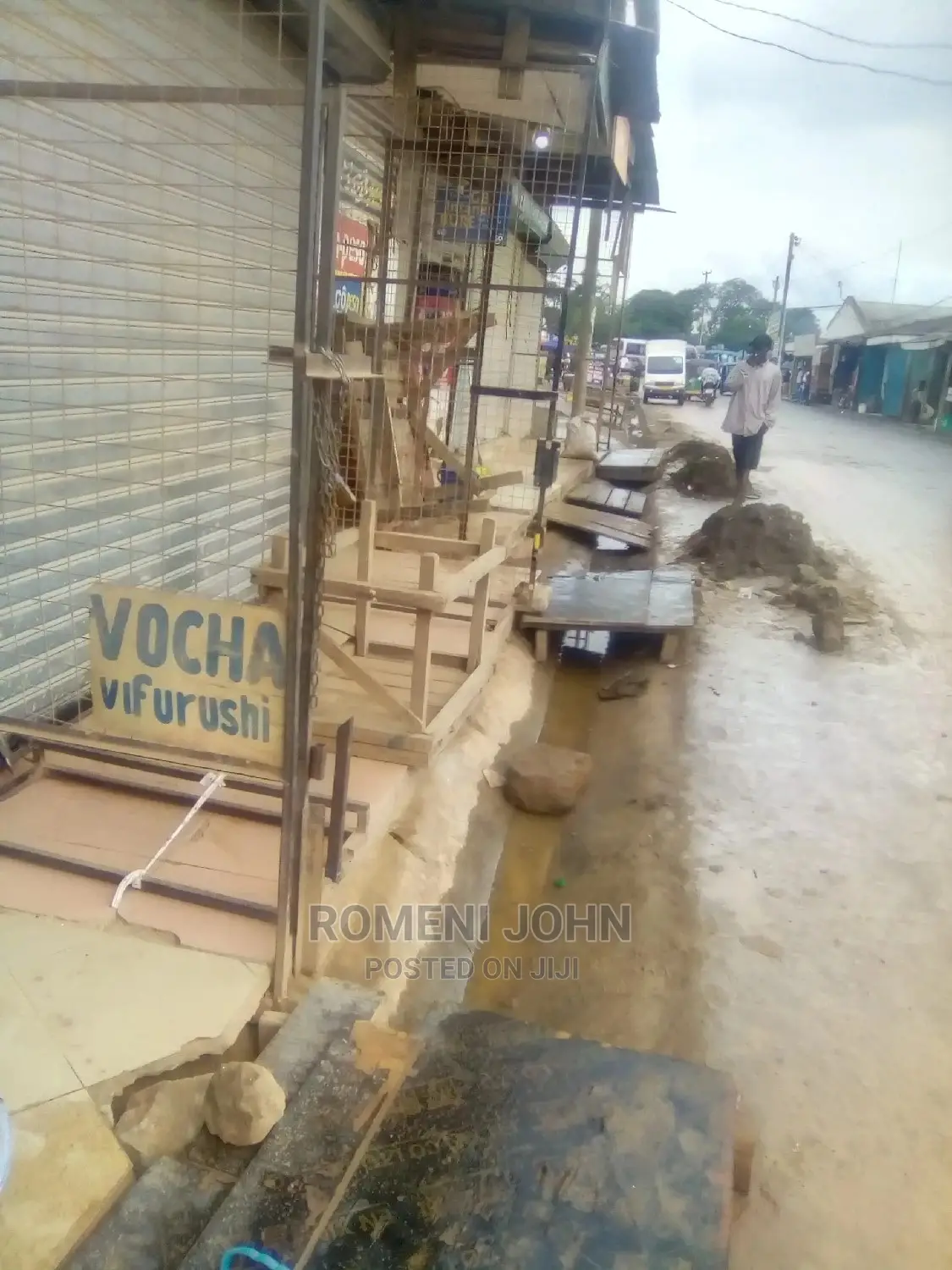 Eneo La Kibiashara Linauzwa, Mumbasa Daressalaam G,Mboto.