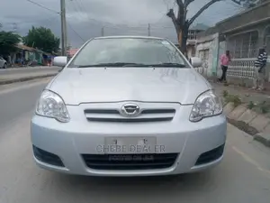 Toyota Corolla RunX 2005 Silver