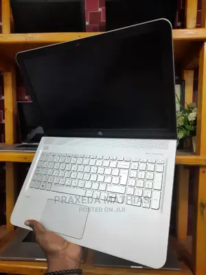 Laptop HP Envy 15t 8GB AMD A10 HDD 500GB