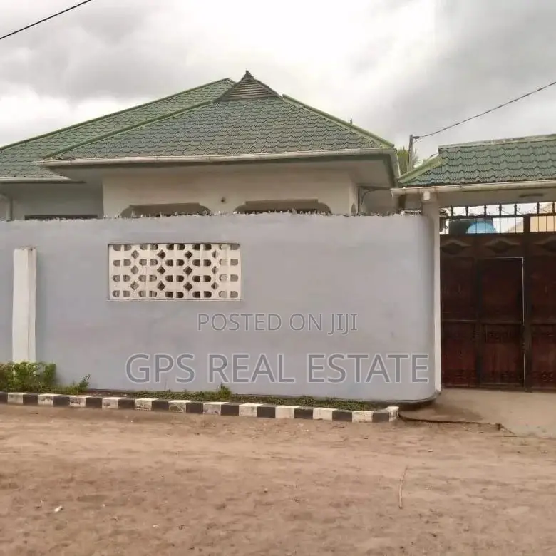 3bdrm House in Kinyerezi, Kinondoni for Sale