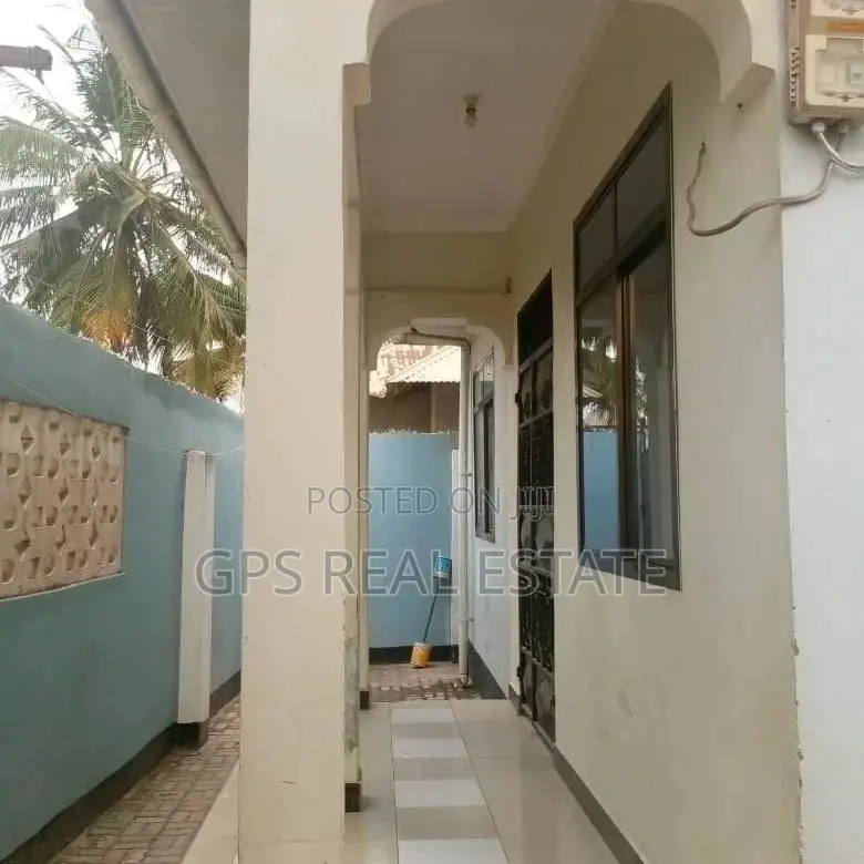 3bdrm House in Kinyerezi, Kinondoni for Sale