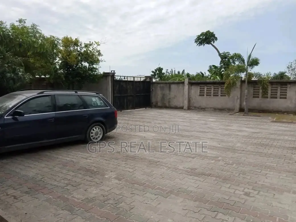 3bdrm House in Mbweni, Kinondoni for Sale