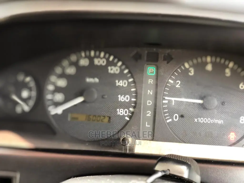 Toyota Carina 1999 Silver