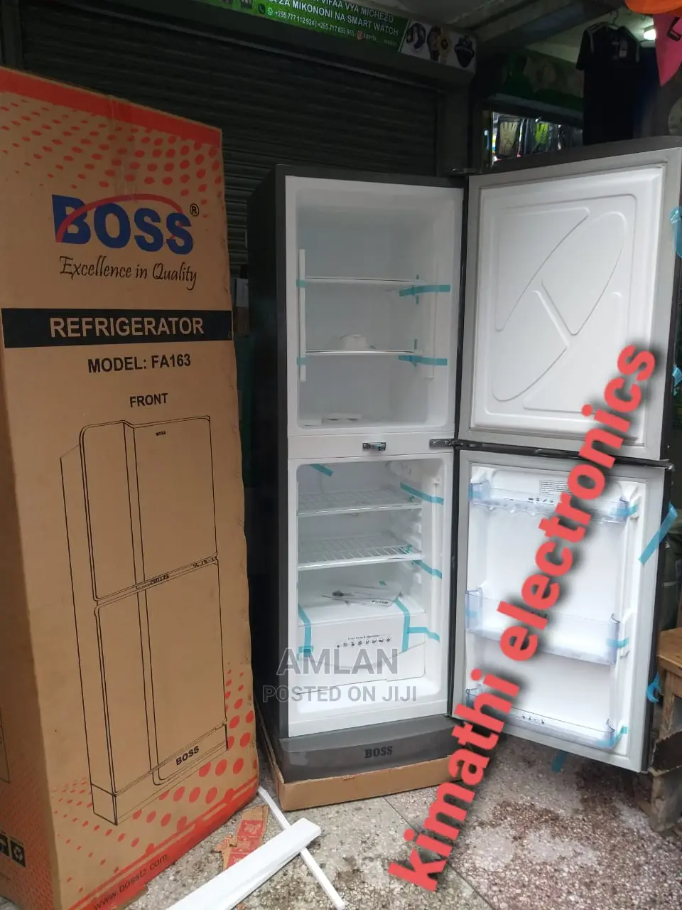 Boss Refrigerator 163