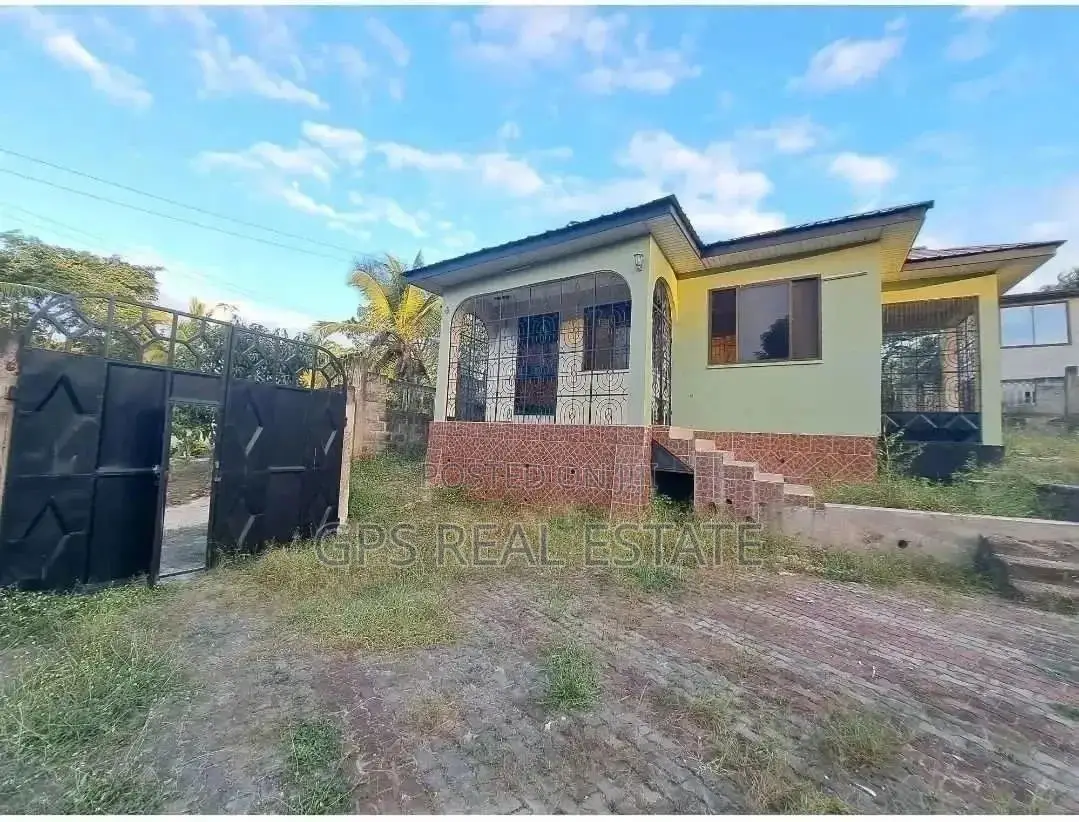 3bdrm House in Kimara Temboni, Kinondoni for Sale