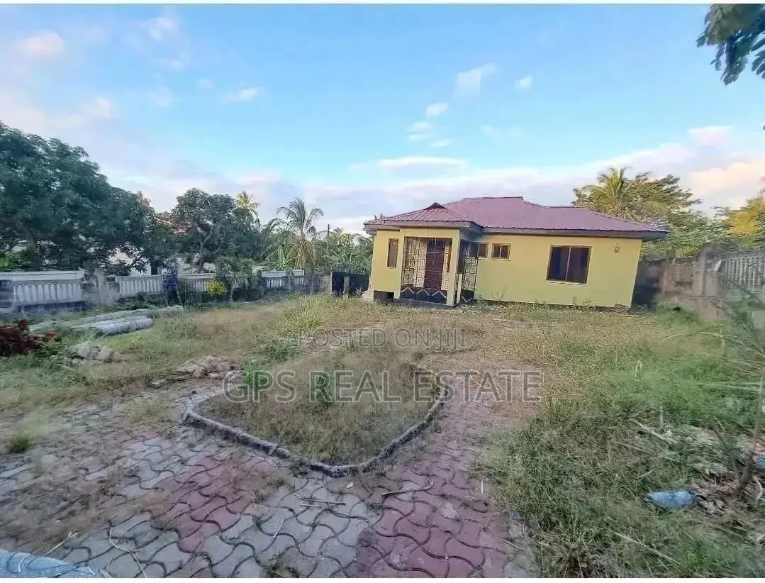 3bdrm House in Kimara Temboni, Kinondoni for Sale