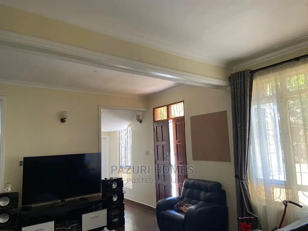3bdrm Bungalow in Mikocheni for Rent
