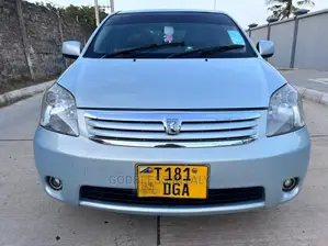 Toyota Raum 2006 Blue