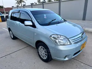Toyota Raum 2006 Blue
