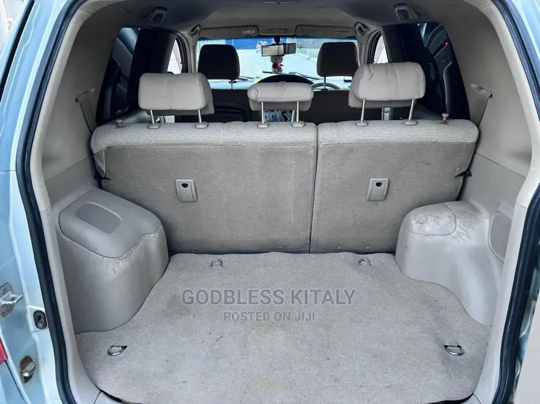 Toyota Raum 2006 Blue