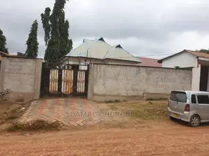 Qmt 700 Kibamba Luguruni