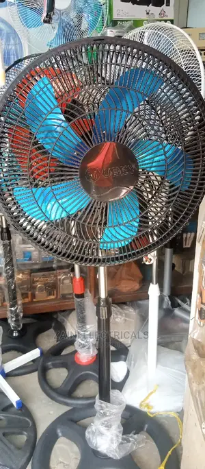 Stand Fan E