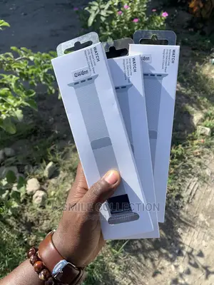 Metallic Magnetic Straps