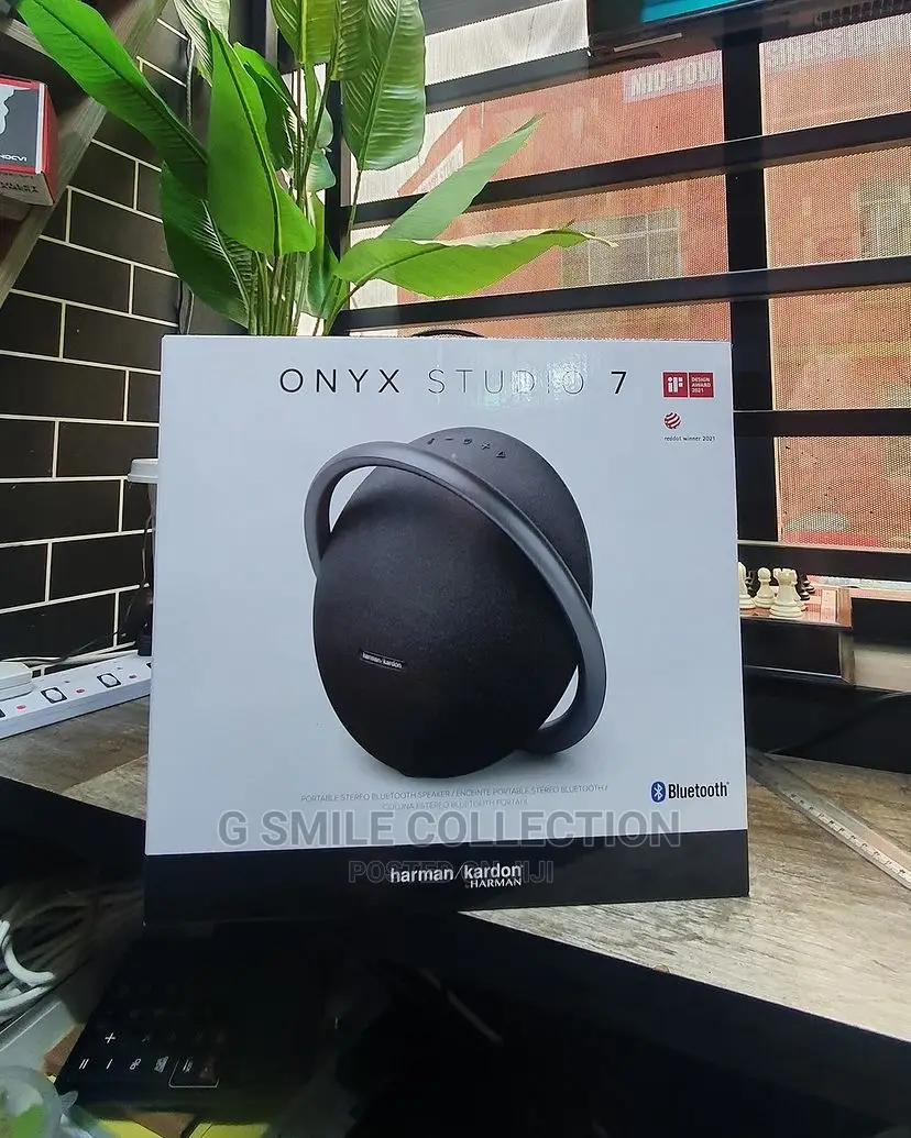 Harman Kardon Onyx Studio 7