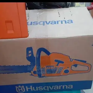 Husqavana Chainsaw 272xp