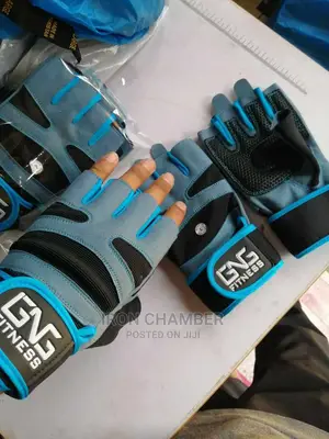 Ladies Gym Gloves.