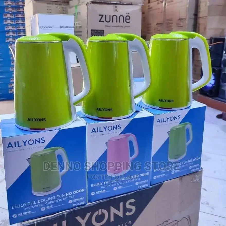 Electric Kettle Green(Jagi La Kuchemshia Maji)