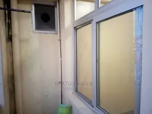 3bdrm Apartment in Kariakoo Narung'Ombe for rent