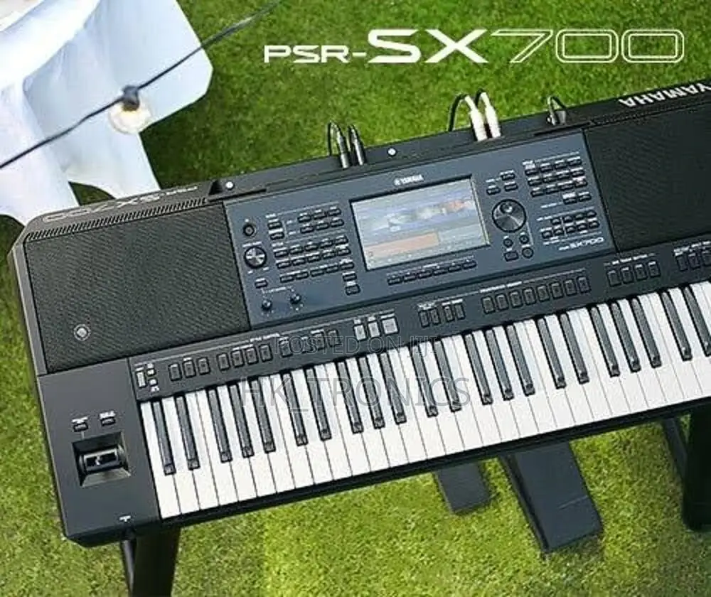 Yamaha PSR -Sx700